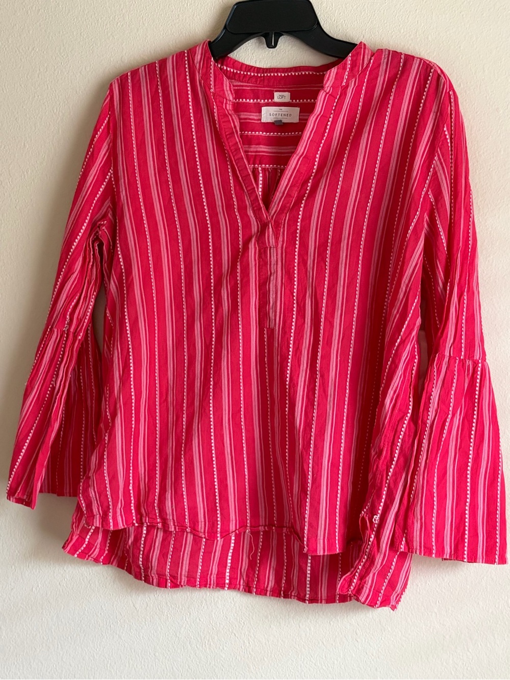 LOFT 100% cotton Hot Pink & White Striped V-Neck Bell Sleeve blouse. Preppy.cozy
